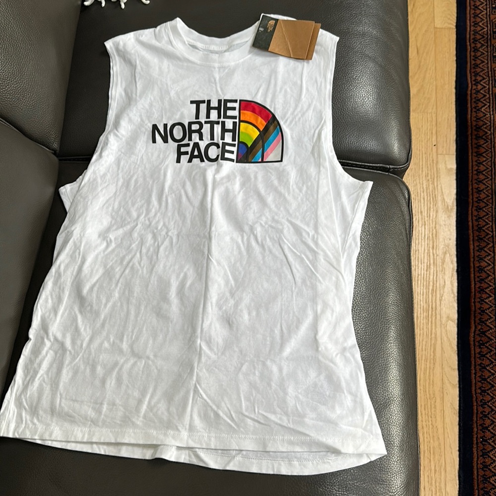 North Face New With Tags Tank Top Size L